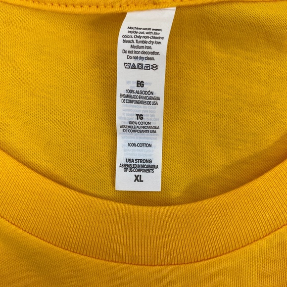 Gurl & Boi Brand Big Heads Vinyl Unisex Tee - Picture 5 of 5